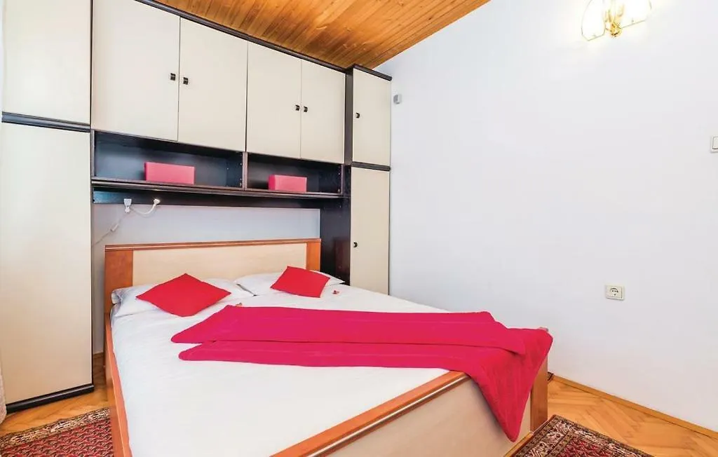Holiday Home Gobac Icici
